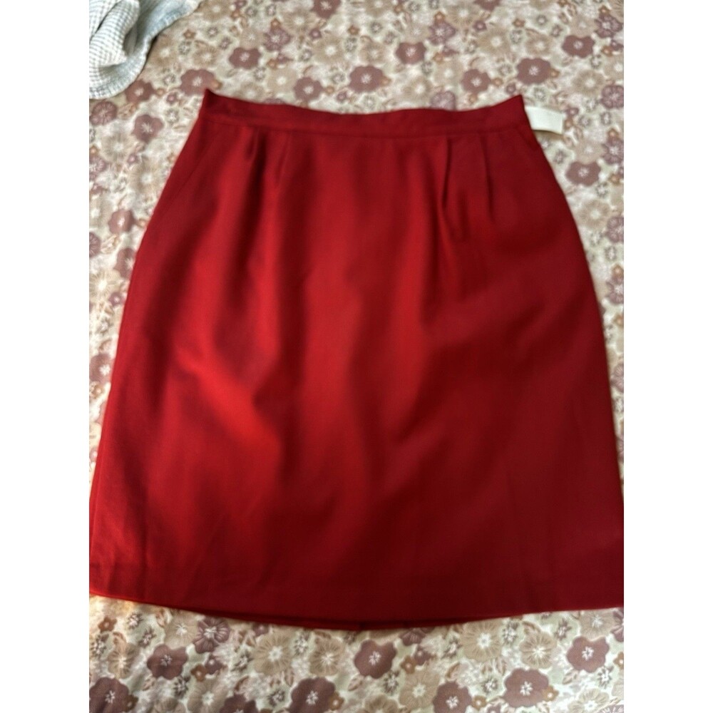 New With Tags Sag Harbor Size 14 Petite Wool Lined Skirt 30” Waist 22” Length